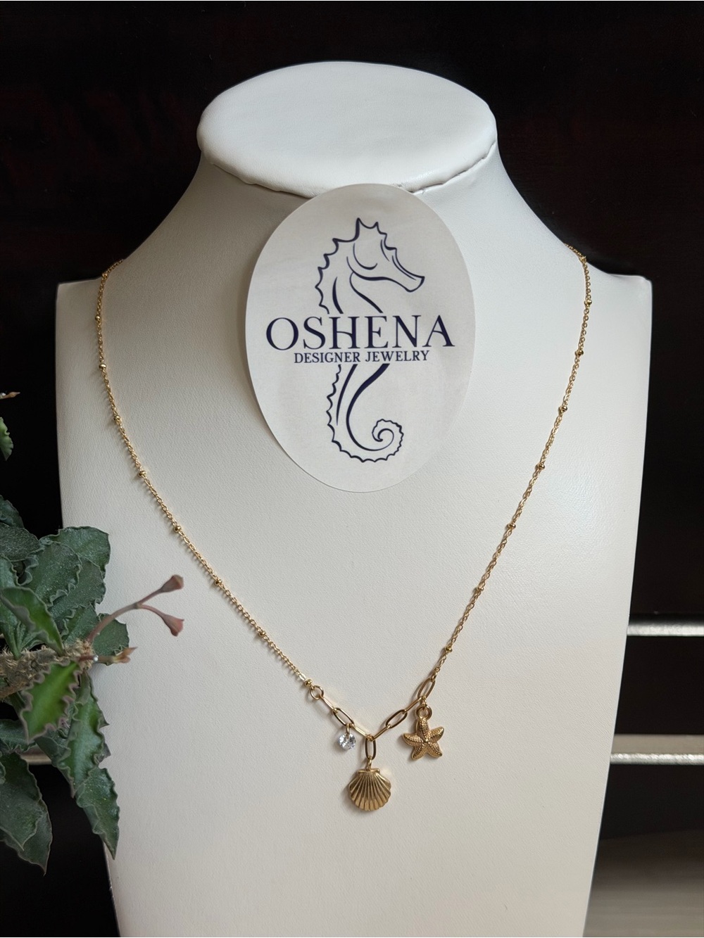 OSHENA Gold Shell & Starfish Pendant Necklace - Gold